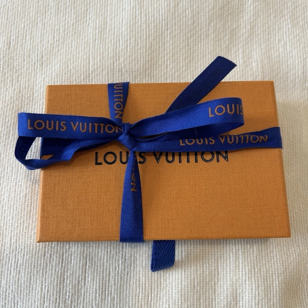 Louis Vuitton Pocket Organizer - Picture 8 of 9